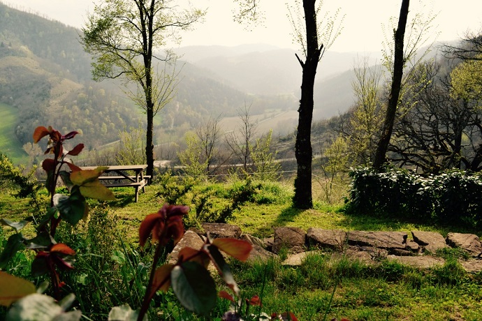 Villa Immersa nel verde per passeggiate ed escursioni