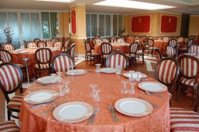 Ristorante raffinato, Hotel 3 stelle Cervino