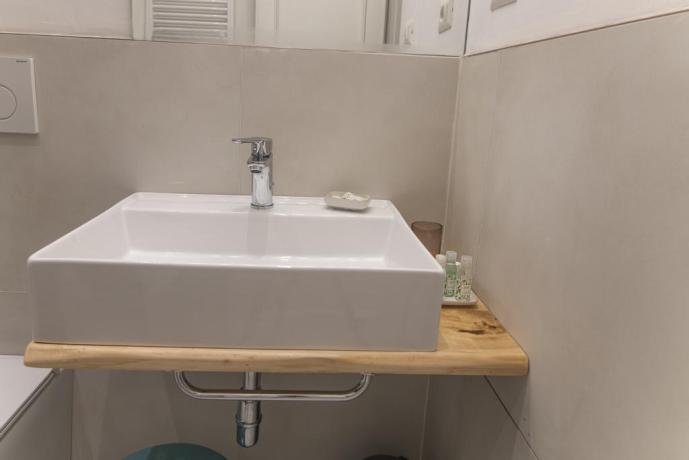 Bagno privato agriturismo vicino Perugia 