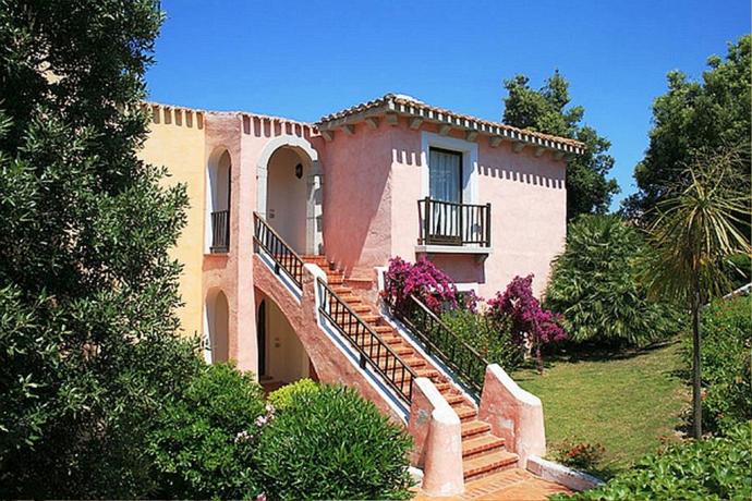 Appartamenti vacanza con giardino in hotel ad Arzachena