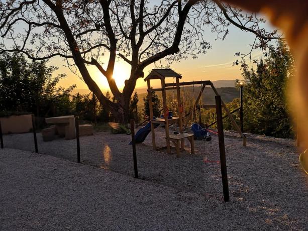 Parco Giochi per Bambini in Agriturismo Monte Subasio