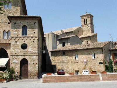 Bevagna a soli 5 km