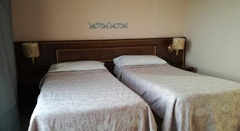 Camere a pochi metri da ZooMarine a Palestrina