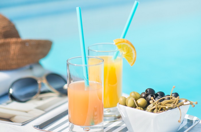 Aperitivi a bordo piscina