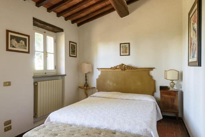 Camera matrimoniale in Villa a Cortona