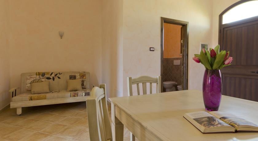 Spaziose camere con soggiorno masseria in salento