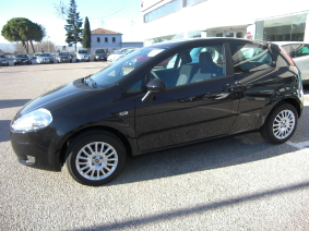 fiat grande punto km0  in umbria