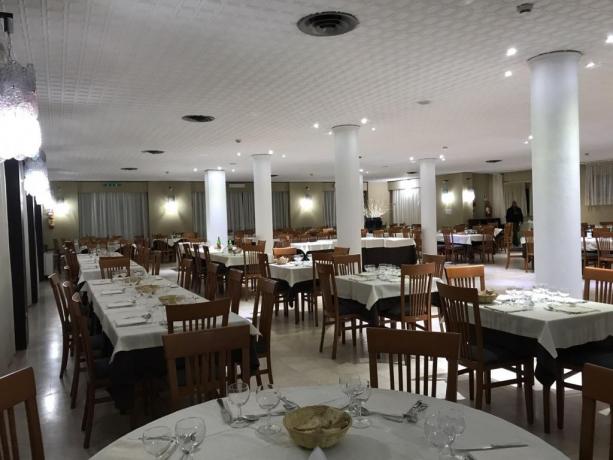 Ristorante in ambiente raffinato  