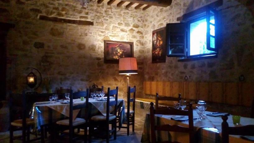 Sala ristorante agriturismo a Valfabbrica