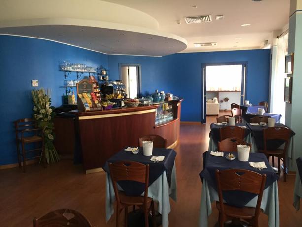 Hotel Gruppi Trasimeno: Sala Colazione 