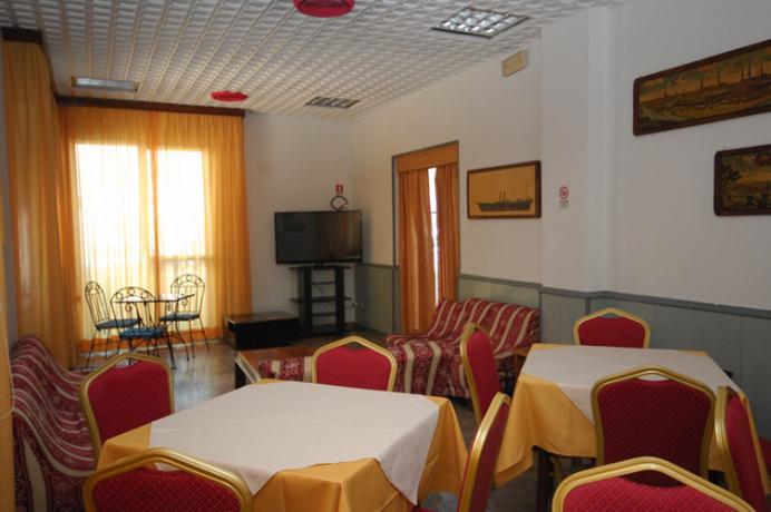 Hotel con Ristorante Bar Rimini Marina Centro