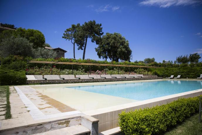 Piscina Deluxe in Ampia Tenuta, Umbria-Resort, Orvieto
