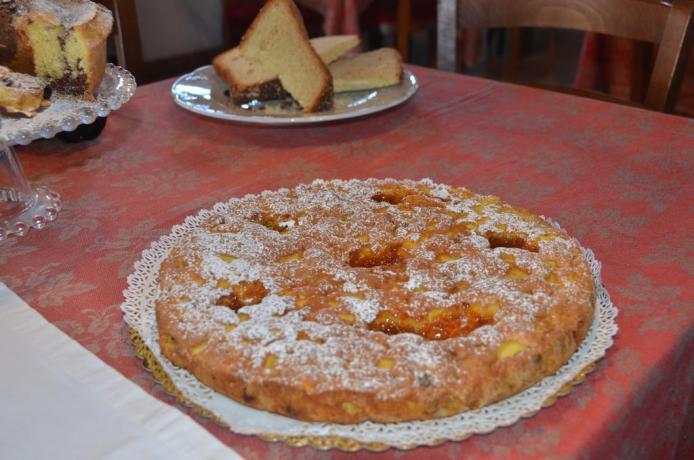 Colazioni con dolci fatti in casa agriturismo Spello 