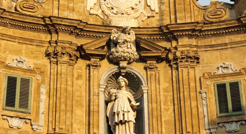 Camere vicinissime Piazza Quattro Canti Palermo