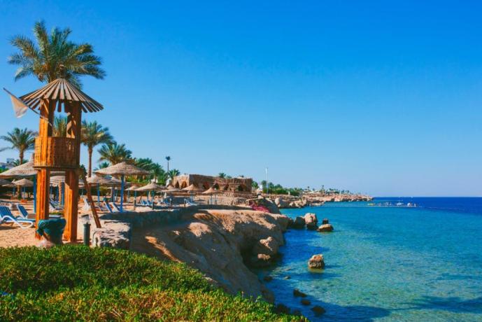 Offerta all inclusive resort Sharm voli Napoli-Roma-Bari 