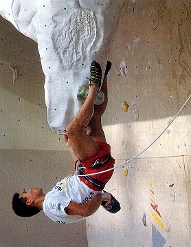 arrampicata su parete arrampicata su parete