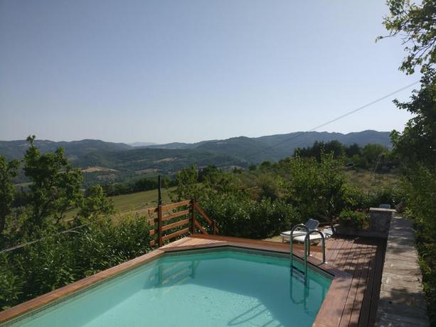 Piscina all'aperto con vista panoramica 