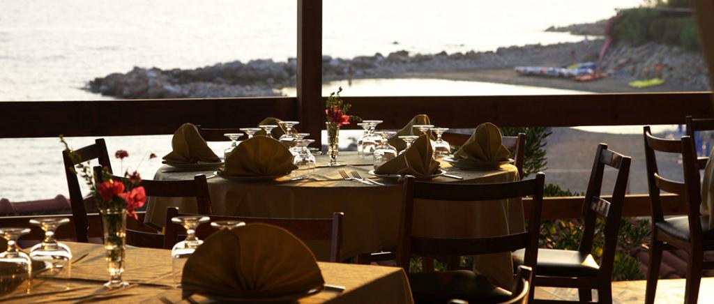 Ristorante fronte Mare in Villaggio Palinuro