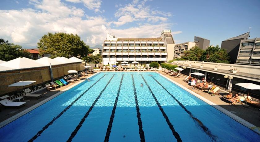 Divertimento e Relax in Resort a Camaiore