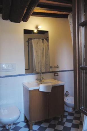 Bagno privato, casale Fienile