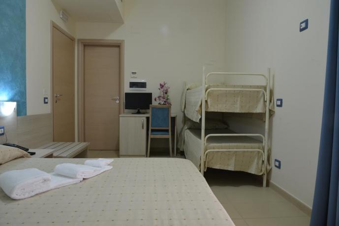 hotel con camere matrimoniali triple e quadruple