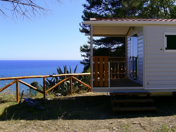 Casa Mobile con vista sul mare 