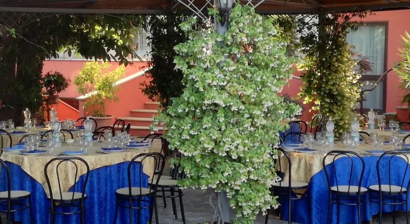 Hotel con Ristorante all'aperto vicino Valmontone