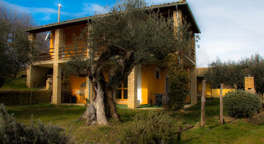 Casa di campagna fino a 22 persone