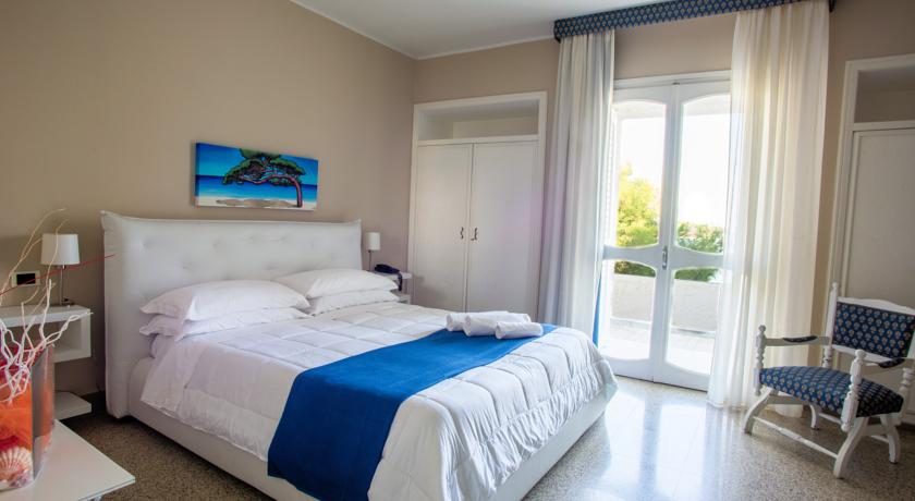 Hotel nel Salento con camere vista mare
