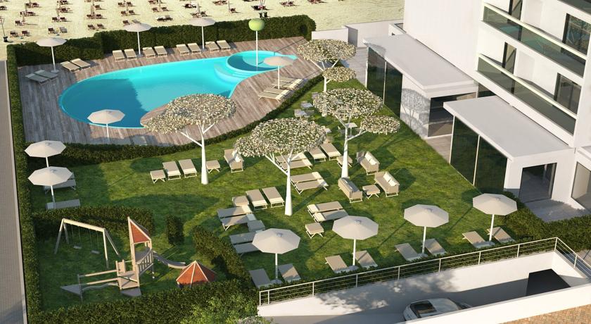 Hotel nelle Marche con Piscina per adulti bambini