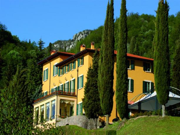 Villa con Suite vista Lago di Garda