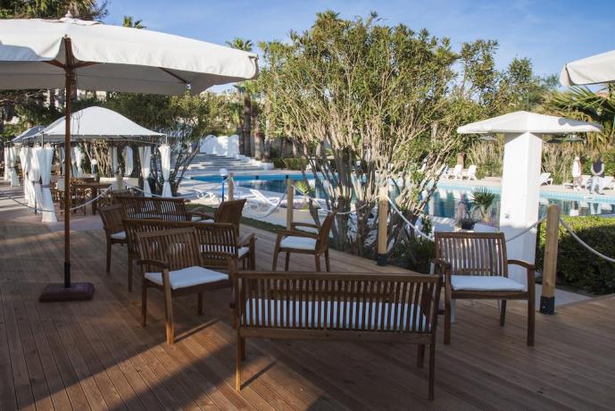Villaggio turistico con Animazione e piscine