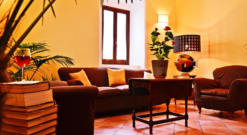 Saletta relax con divano in pelle