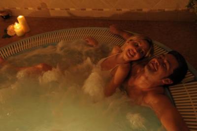 Idromassaggio Jacuzzi, Hotel in Trentino