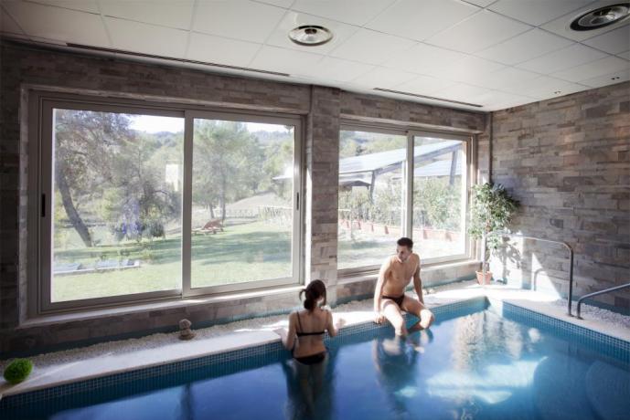 SPA con Piscina Coperta in esclusiva