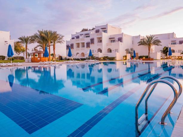 OFFERTA MAR ROSSO Villaggio Hurghada 