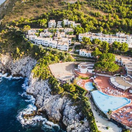 Villaggio del mare con piscina San-Vito-lo-Capo  