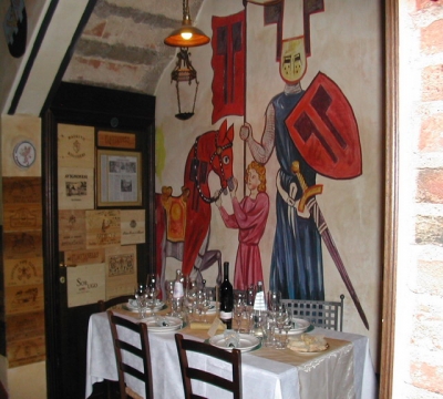 ristorante dipinti sui muri 
