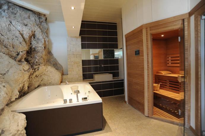 Lastminute offerta primavera estate in villa a mattinata nel gargano ... Sauna e idromassaggio