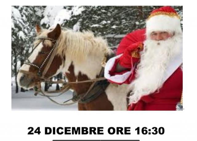 Arriva Babbo-Natale con il Pony e tanti doni 