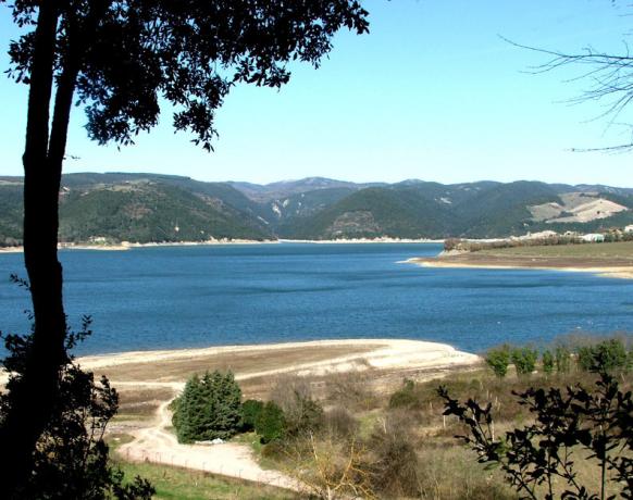 Relais con Vista sul Lago di Corbara