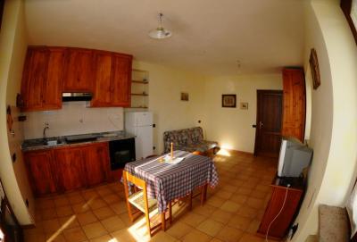Angolo cottura attrezzato in appartamento a Gubbio