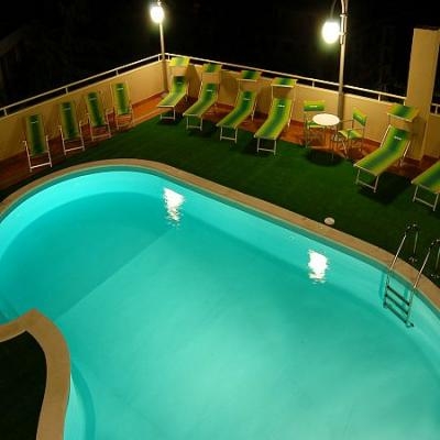 htoel 3 stelle con piscina Chianciano terme