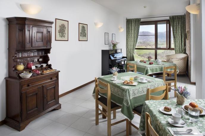 Sala Ristorante, menù tipico umbro