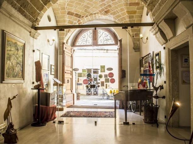 Hotel in Puglia con Camere e Suite