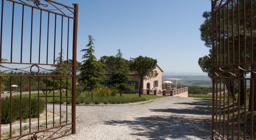 entrata villa