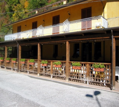 Esterno-albergo 