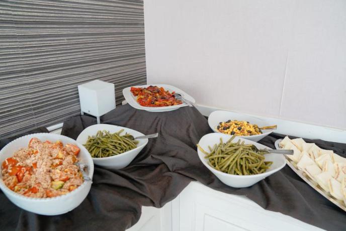 Colazione in Camera in Villaggio 4 stelle Puglia 