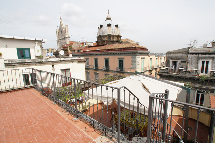 Terrazzo attrezzato vista Panoramica Napoli