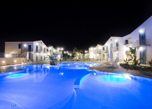 Villaggio a Scala dei Turchi con Piscina